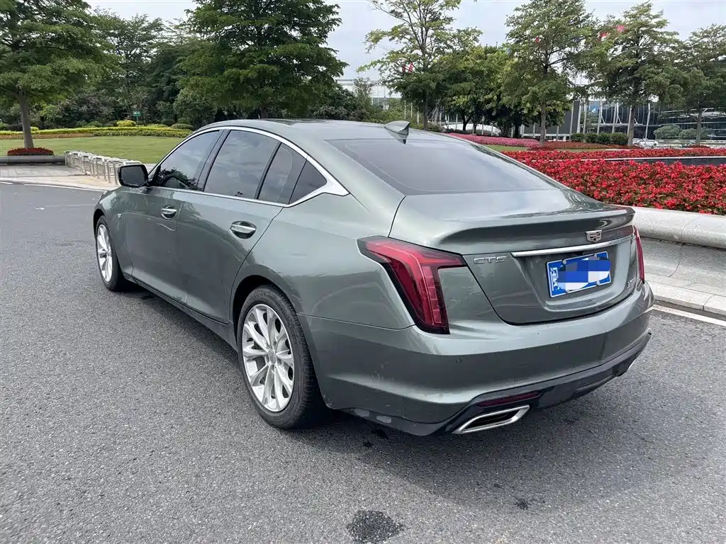 CADILLAC CT5
