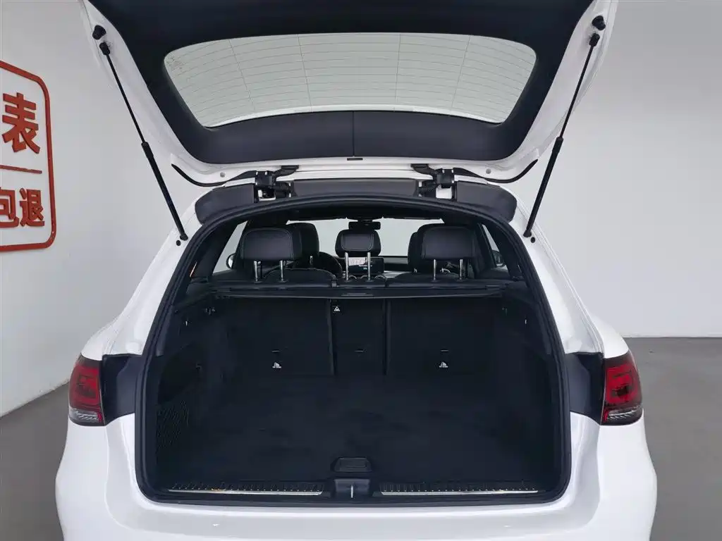 Mercedes-Benz GLC 2021 GLC 260 L 4MATIC Luxury фото 16