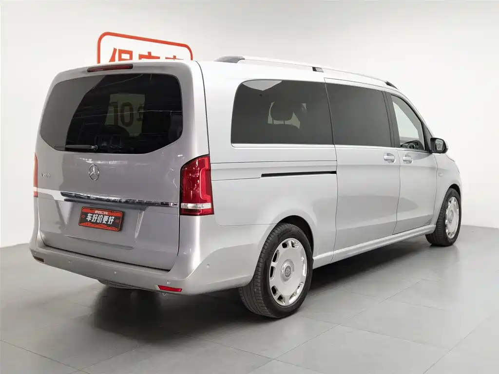 Mercedes-Benz V-Class 2016 V 260 L Premium Long фото 2