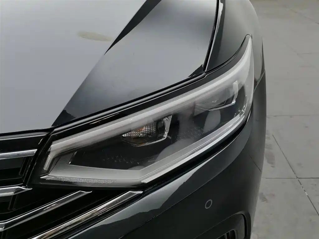 Volkswagen Magotan 2020 330TSI DSG Leading фото 7