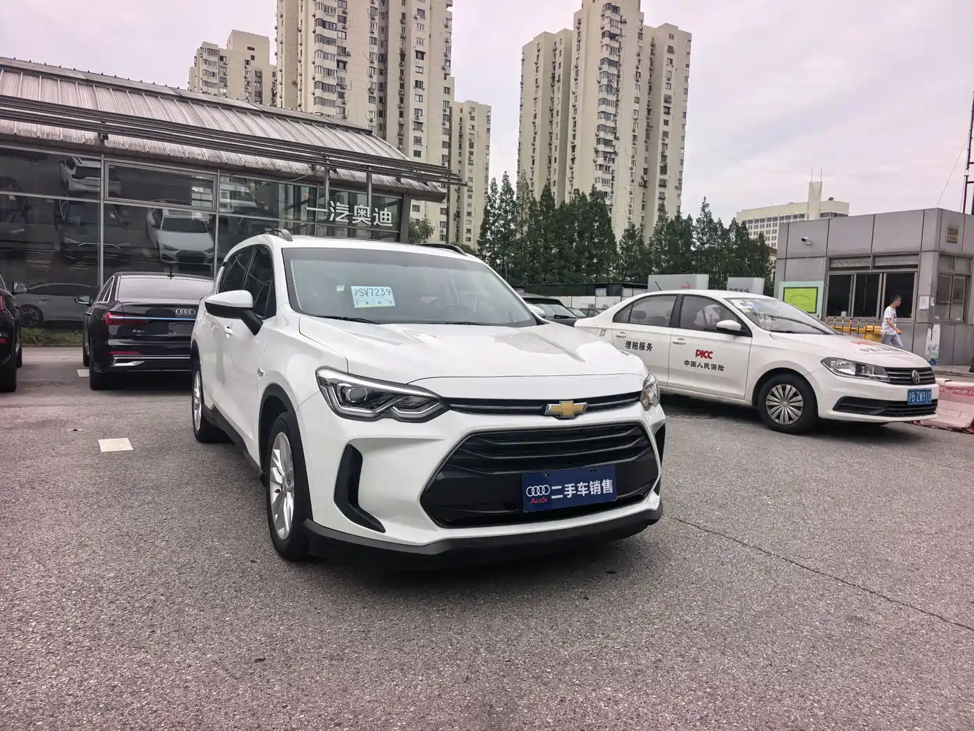 CHEVROLET VOLANDO