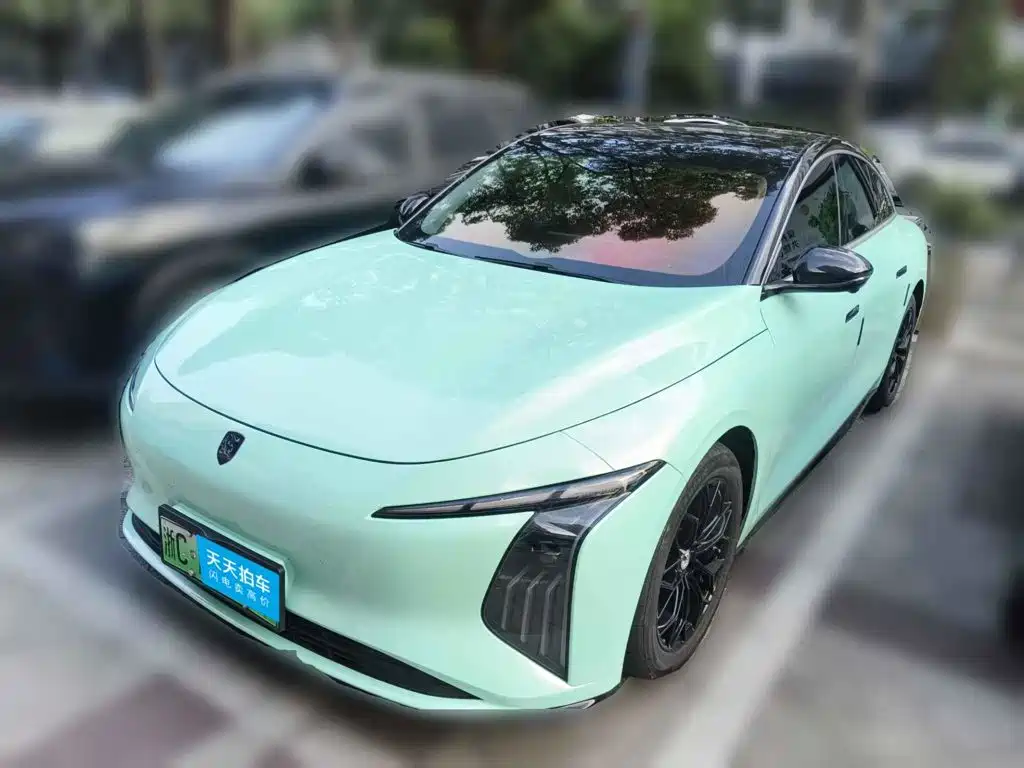 2025 Dongfeng Fengxing Stellar S7