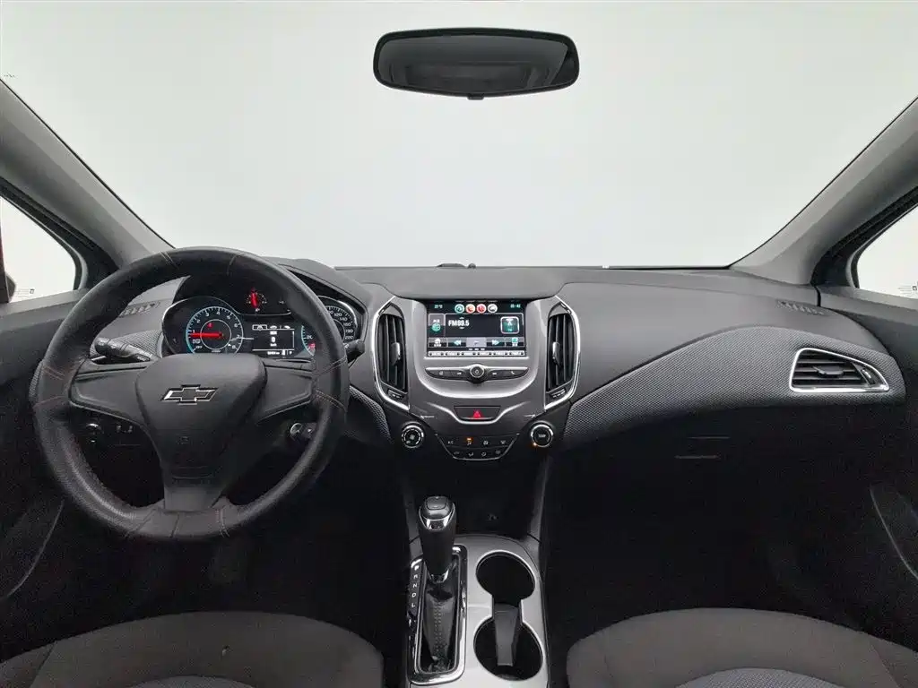 Chevrolet Cruze 2018 Redline 320 Automatic Pioneer Edition фото 5