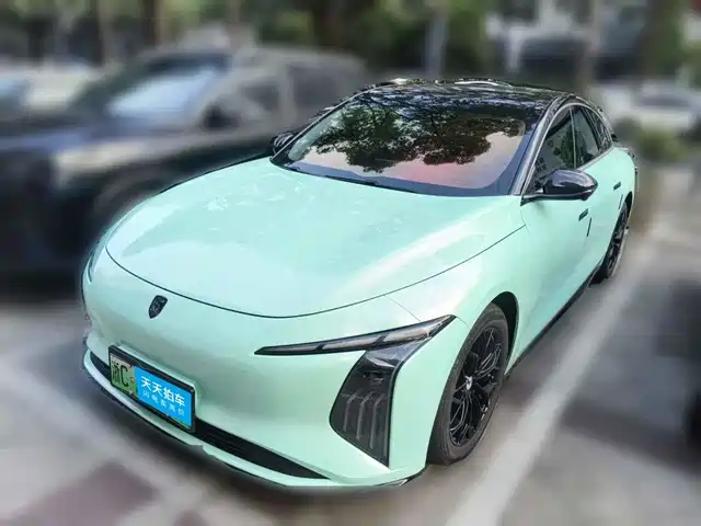  Dongfeng Fengxing Stellar S7 2025 555 Fortune Edition