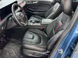 Фото 15 - Ford Edge