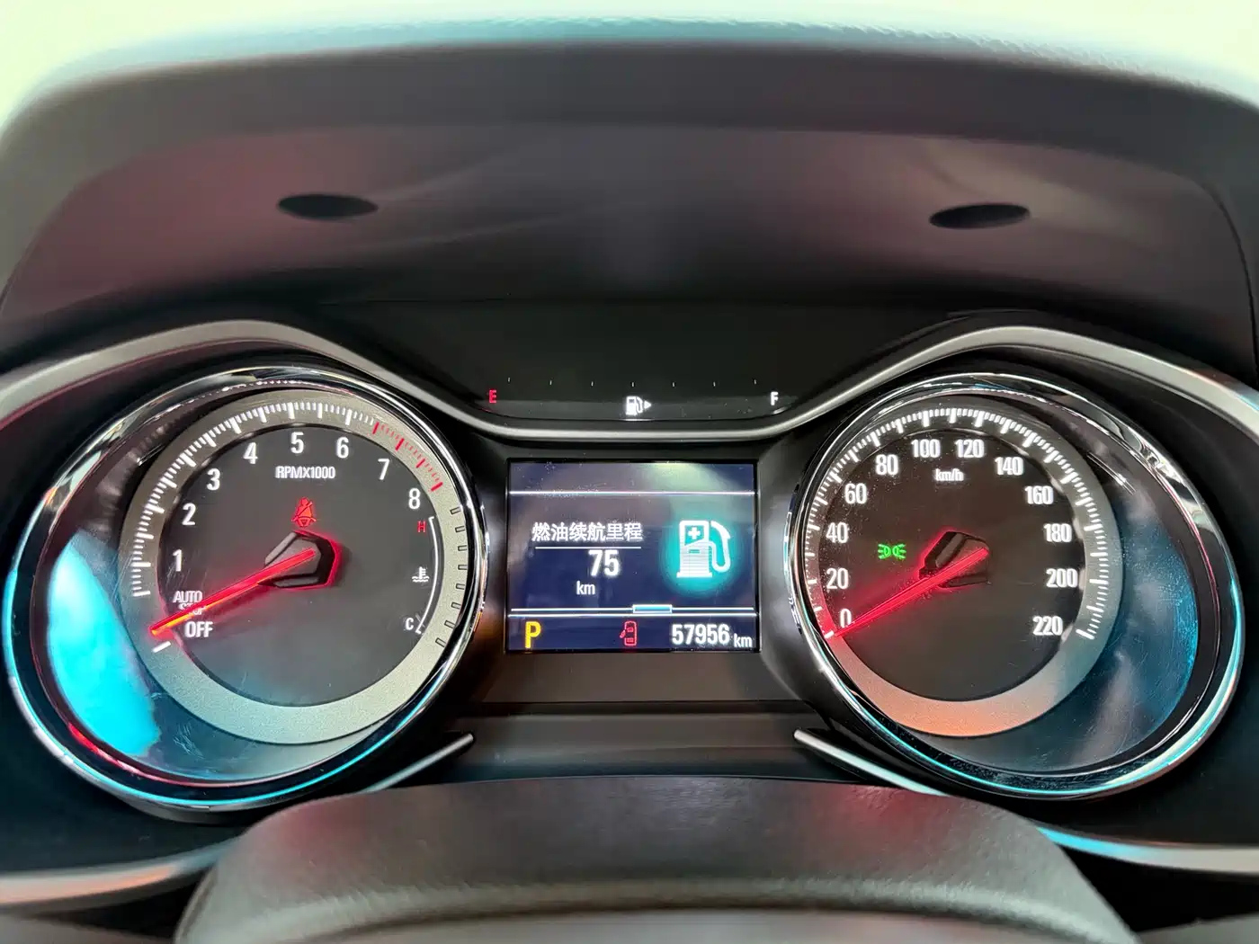 Chevrolet Volando 2020 Mild Hybrid Redline 530T Automatic Premium Edition (5+2 seater) фото 7