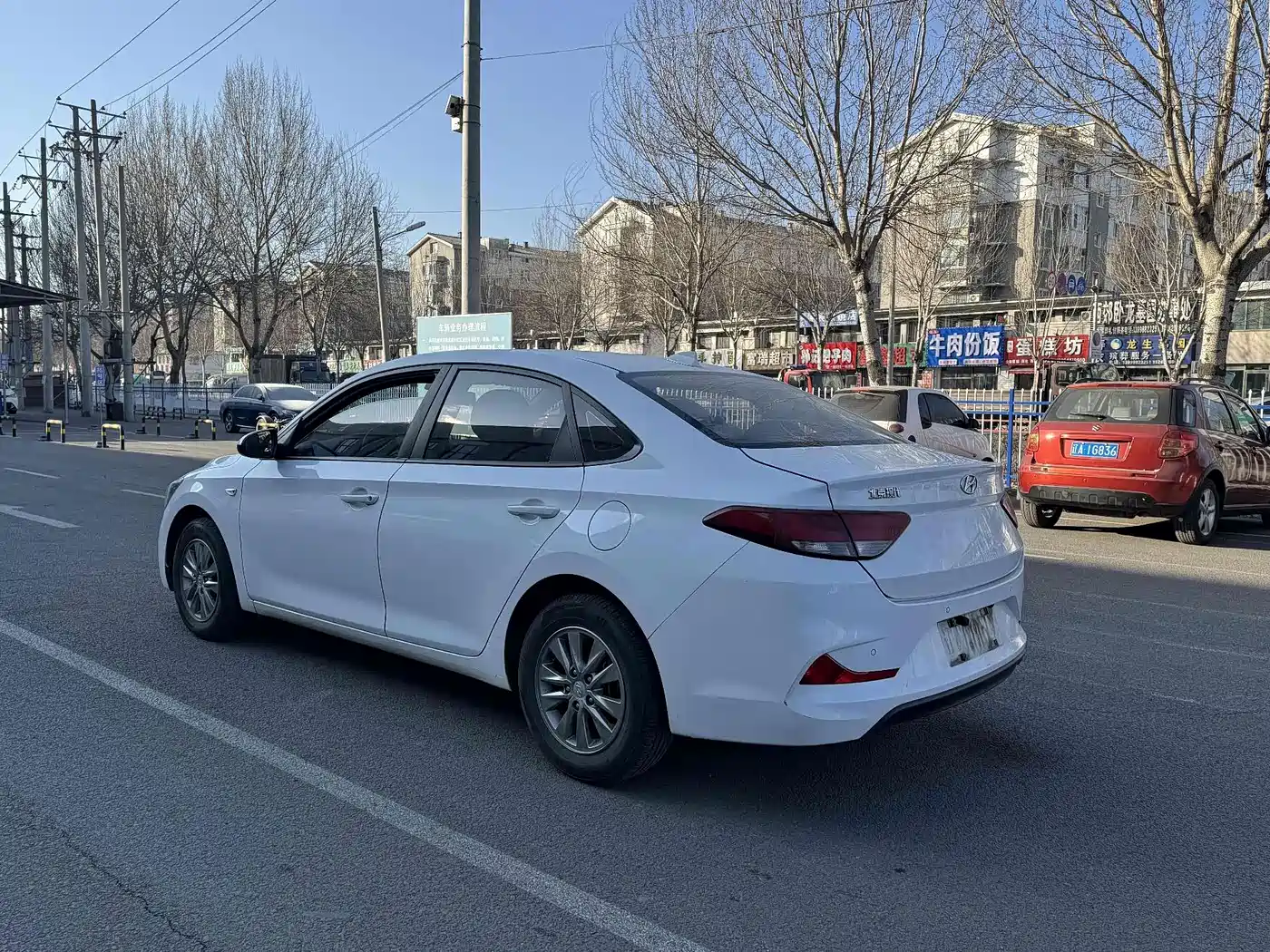 Hyundai Elantra 2020 1.6L Auto GL Pleasing Edition фото 6