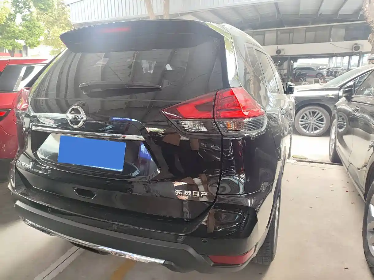 NISSAN QIJUN