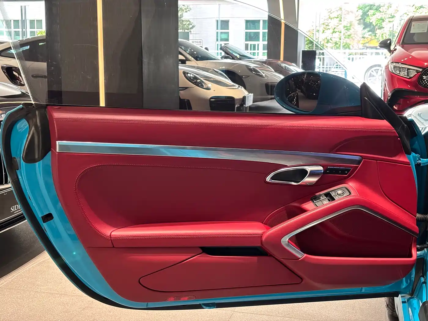 Porsche 718 2018 Cayman 2.0T фото 9