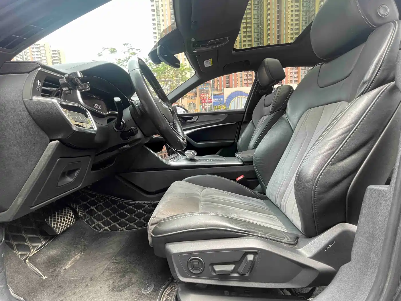 Audi A6L 2021 45 TFSI Exclusive Elegance фото 17