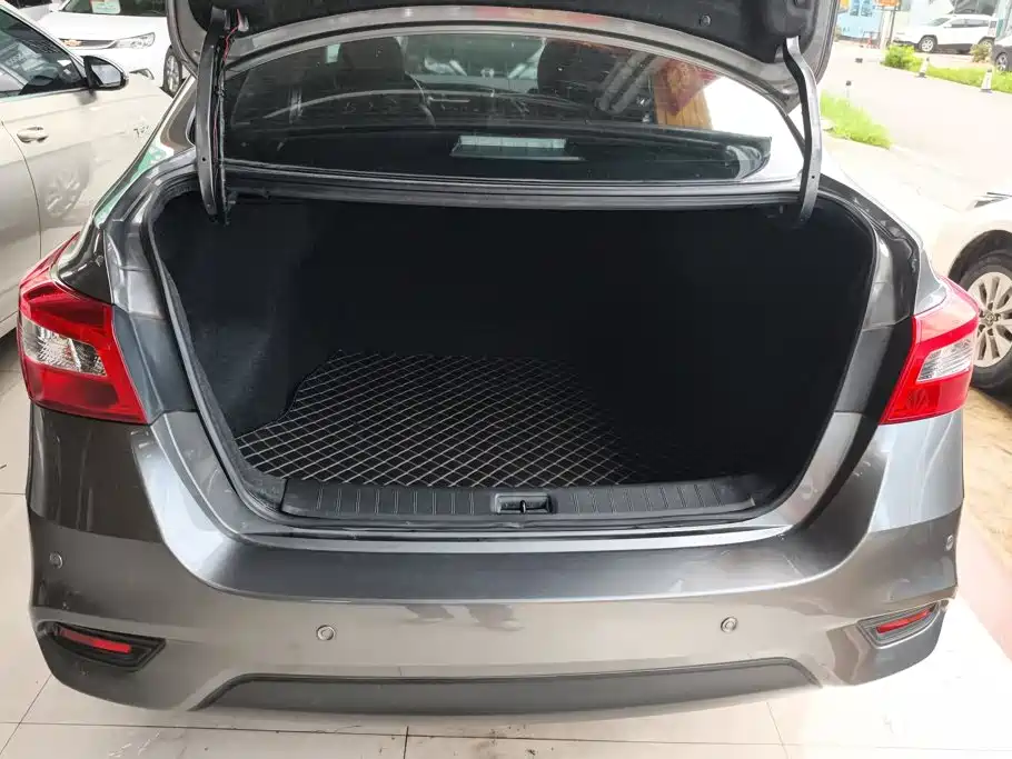 Nissan SYLPHY, миниатюра 4