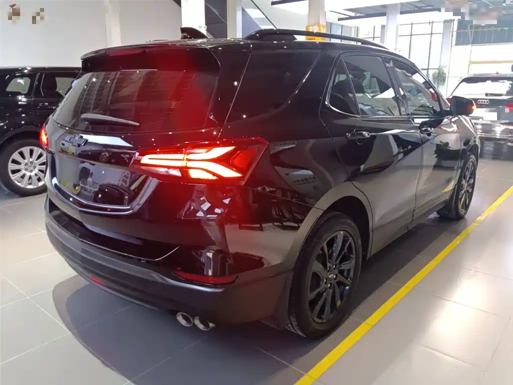 Chevrolet Equinox 2022 Mild Hybrid 550T RS 4WD Intelligent Expansion Edition фото 7