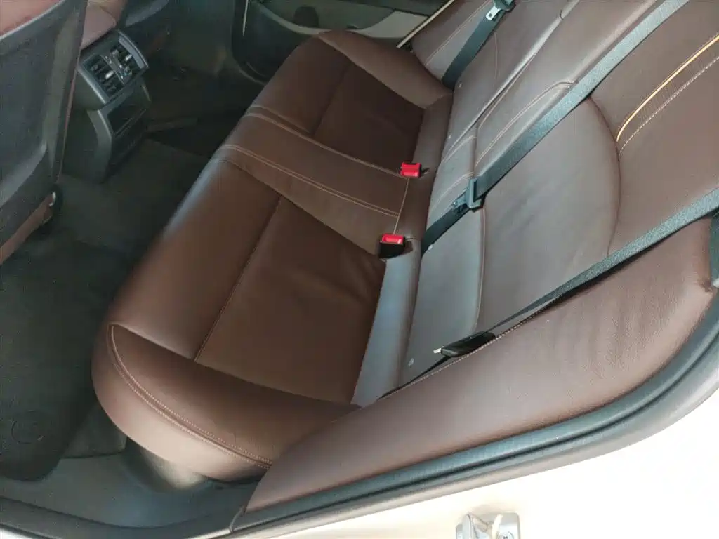 BMW X4 2016 Model xDrive20i M Sport фото 17