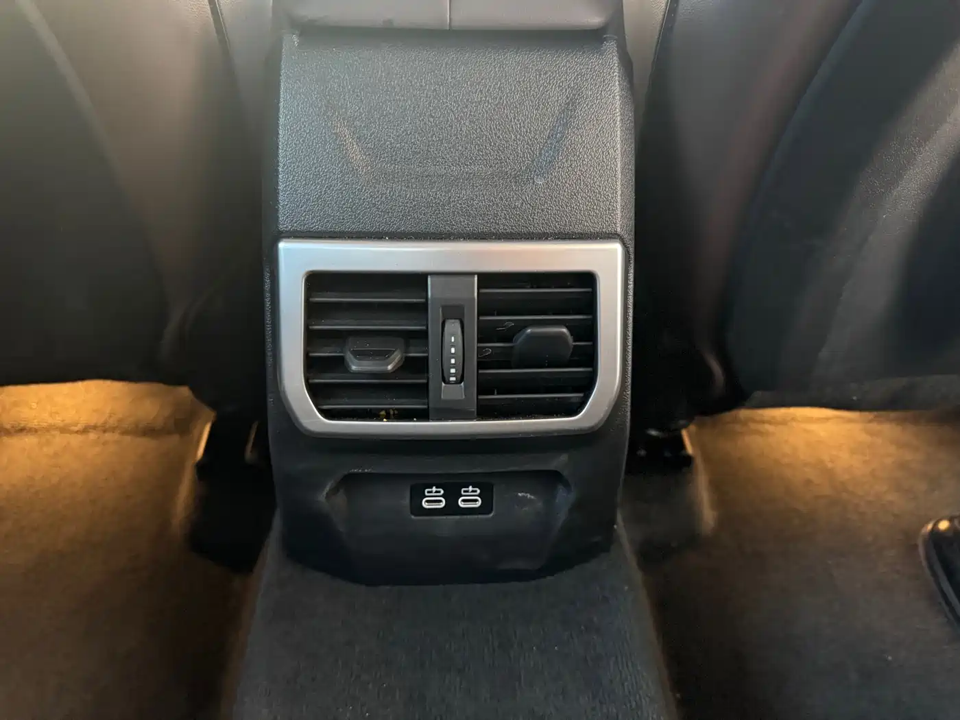 BMW 2 Series 2025 225L M Sport Package фото 12