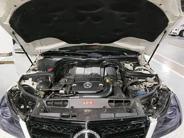 Mercedes-Benz C-Class (Import) 2011 C 200 Luxury Sports Wagon — фото 3