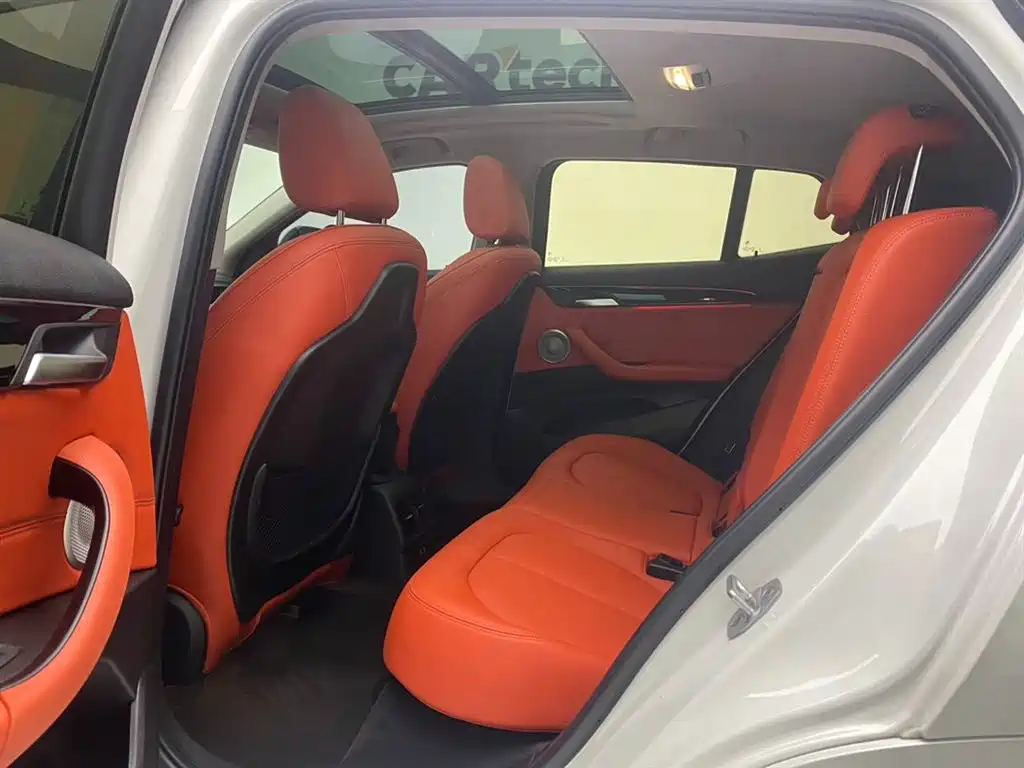 BMW X2 2023 sDrive25i M Sport Shadow Edition фото 22