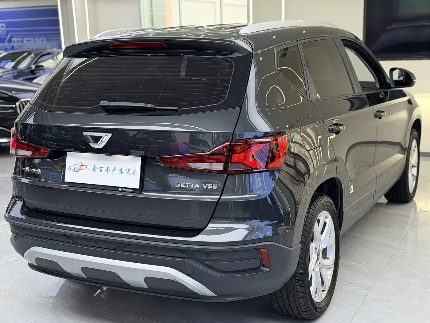 JETTA VS5