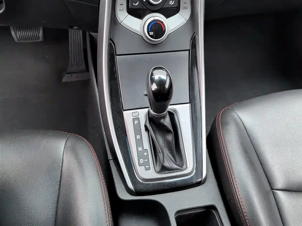 HYUNDAI LANGDONG