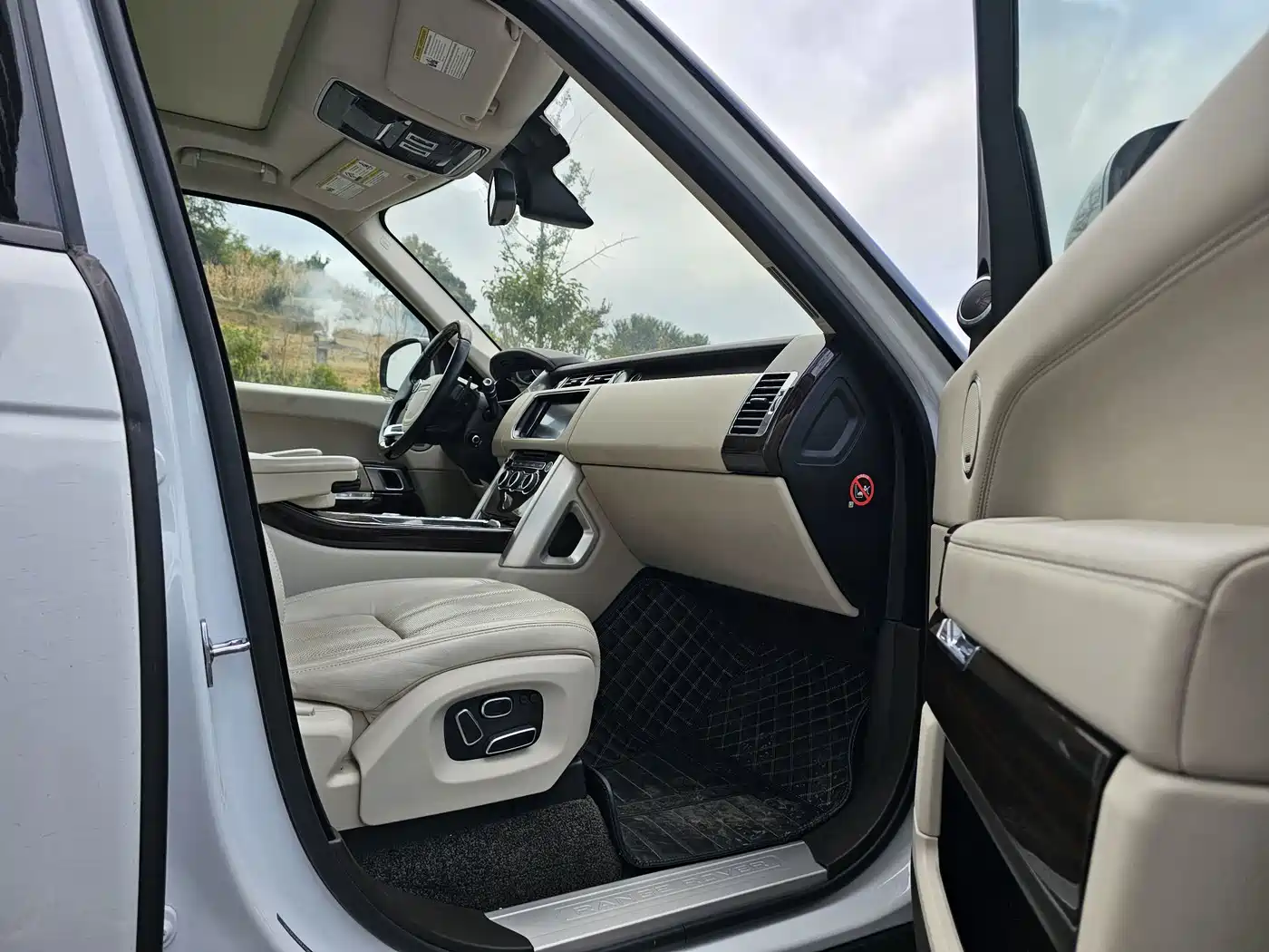 Land Rover Range Rover 2016 2016 3.0 SC V6 Vogue