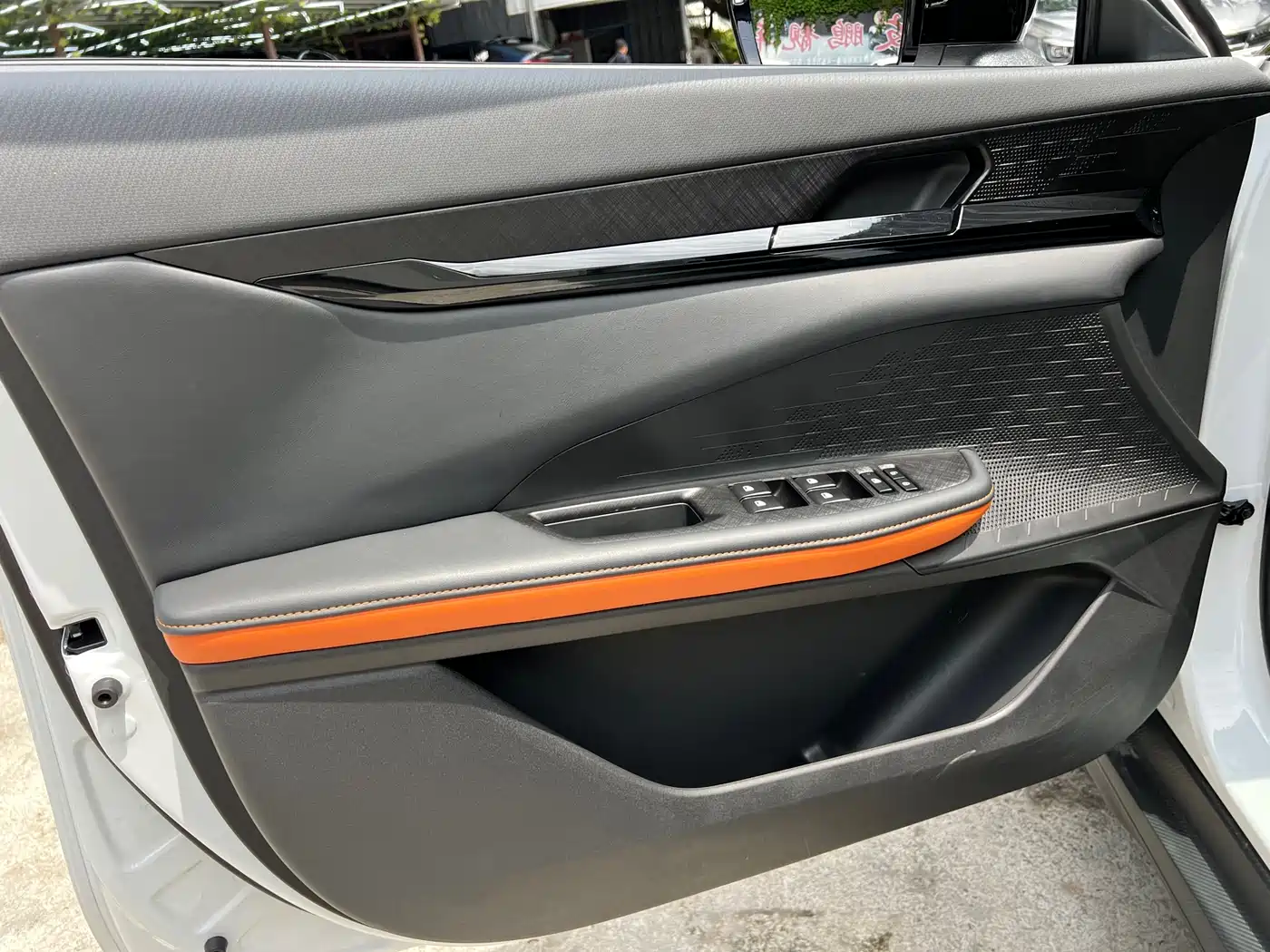 CHANGAN UNI-V