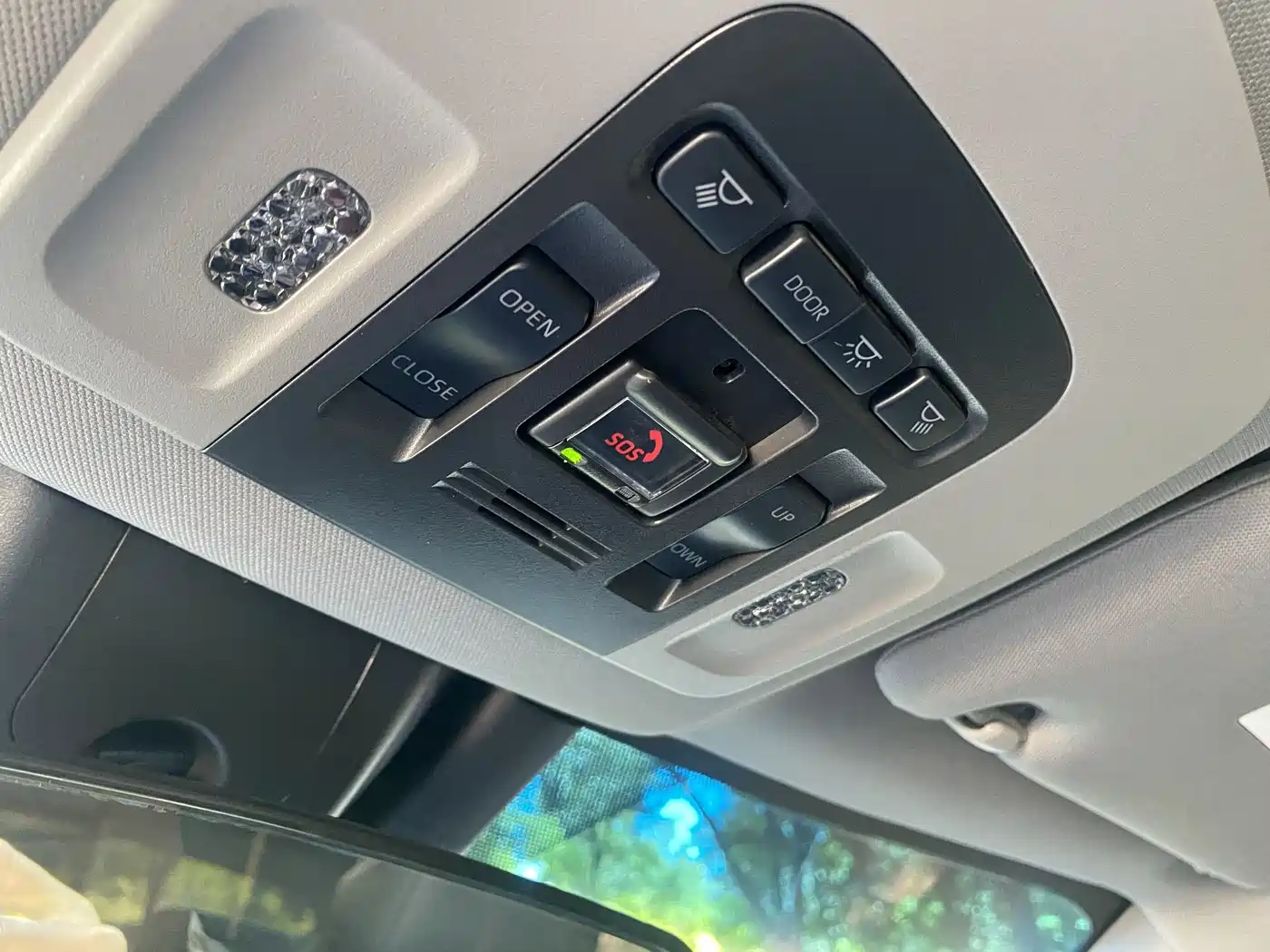 Toyota Camry 2023 2.0G Luxury Edition фото 16