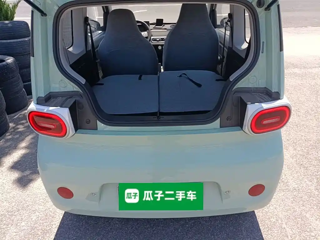 Фото 19 - Wuling Motors Hongguang MINIEV