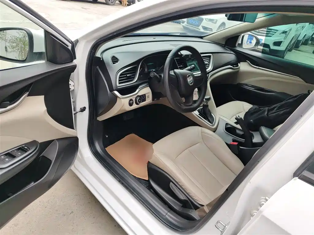 Buick Excelle 2021 Exemplar 1.5L Auto Elite фото 12