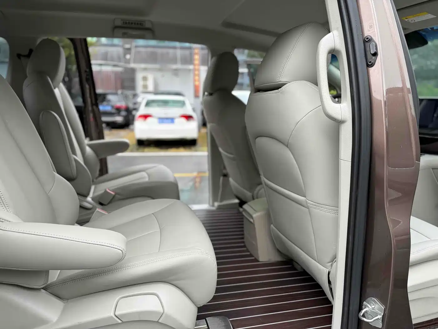 Buick GL8 2020 Model Land Business Class 652T Comfort фото 10