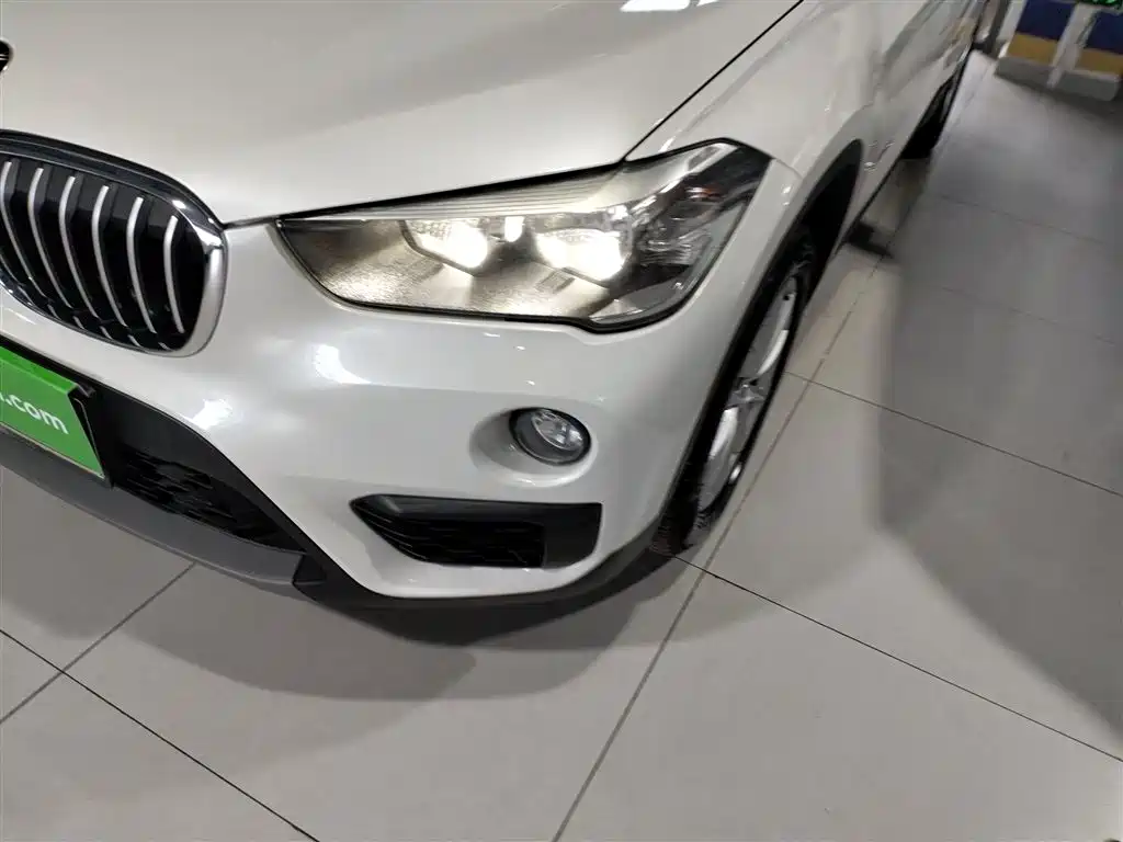 BMW X1 2016 sDrive18Li Fashion Model фото 24
