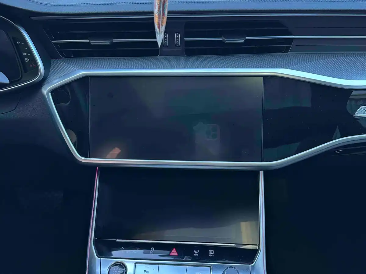 Audi A6L 2024 45 TFSI Premium Dynamic фото 7