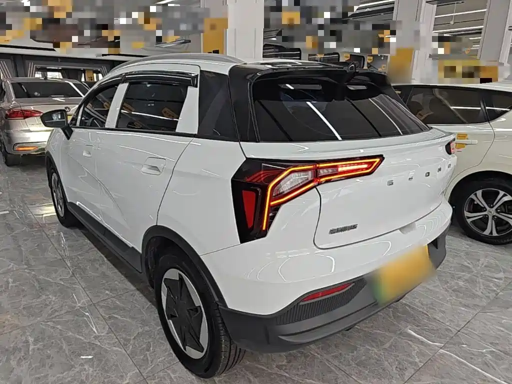 Geely Geometry E Firefly 2024 2024 301km Soaring Dragon Edition