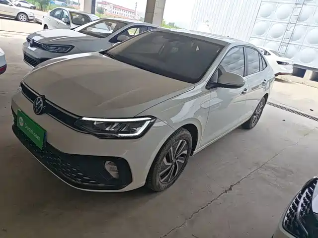 Volkswagen Lavida New Edge, 1.5L, автомат, New Wish