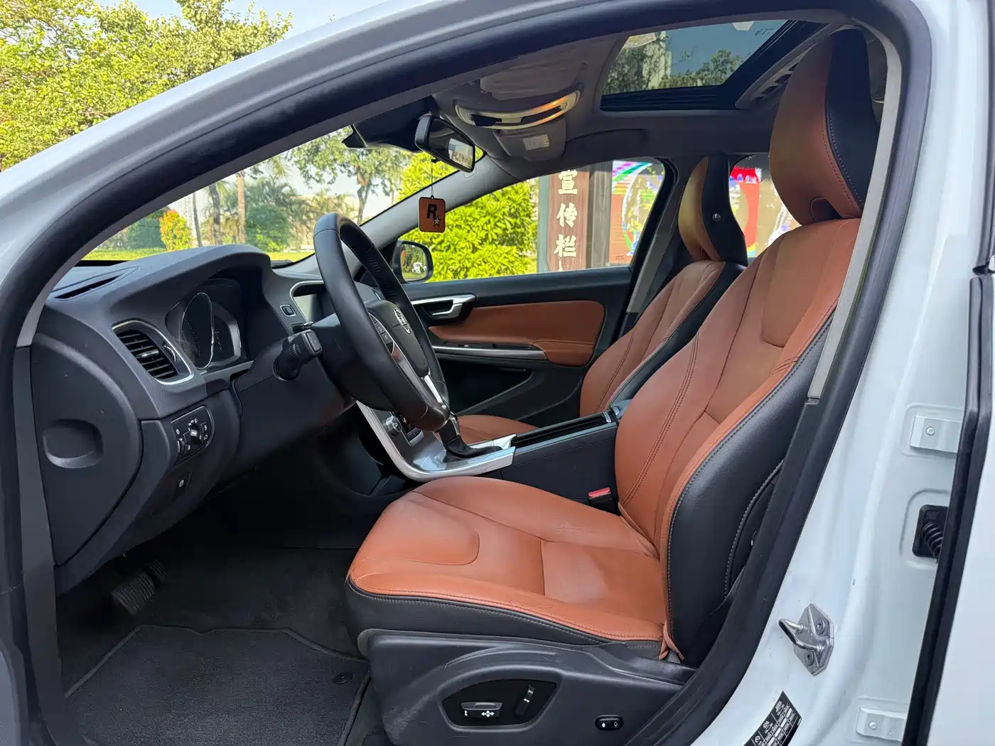 Volvo S60 2017 2018 S60L T4 R-Design