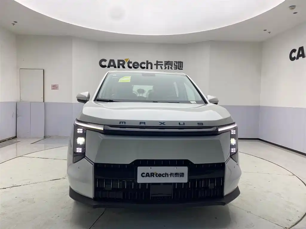 SAIC MAXUS EVERYONE 7