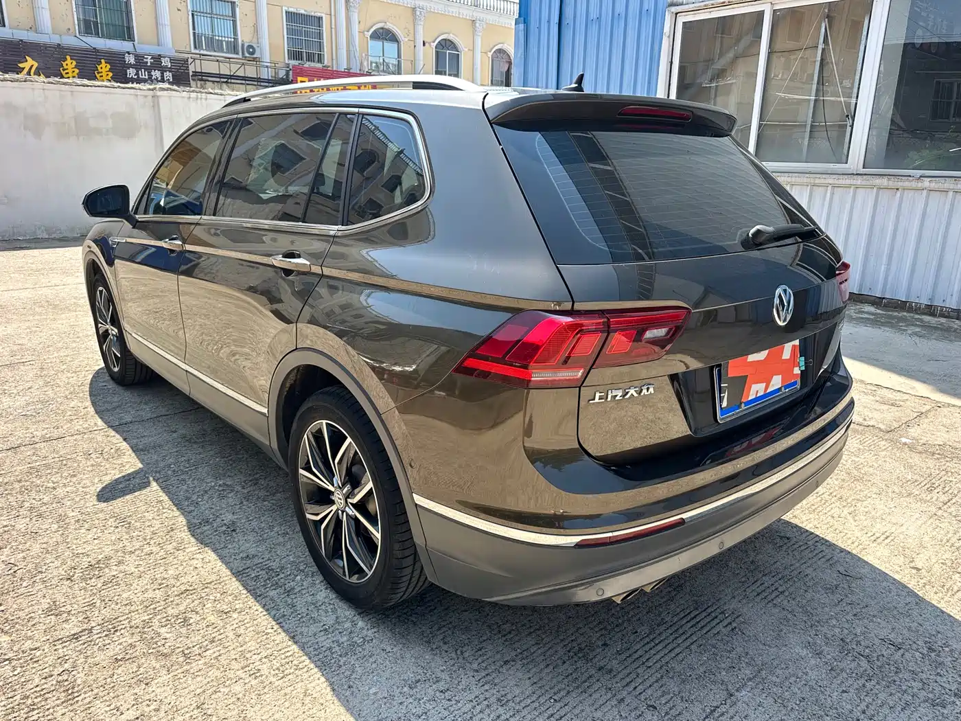 Volkswagen Tiguan L 2019 Facelift 330TSI Auto 2WD Smart Luxury China VI фото 6