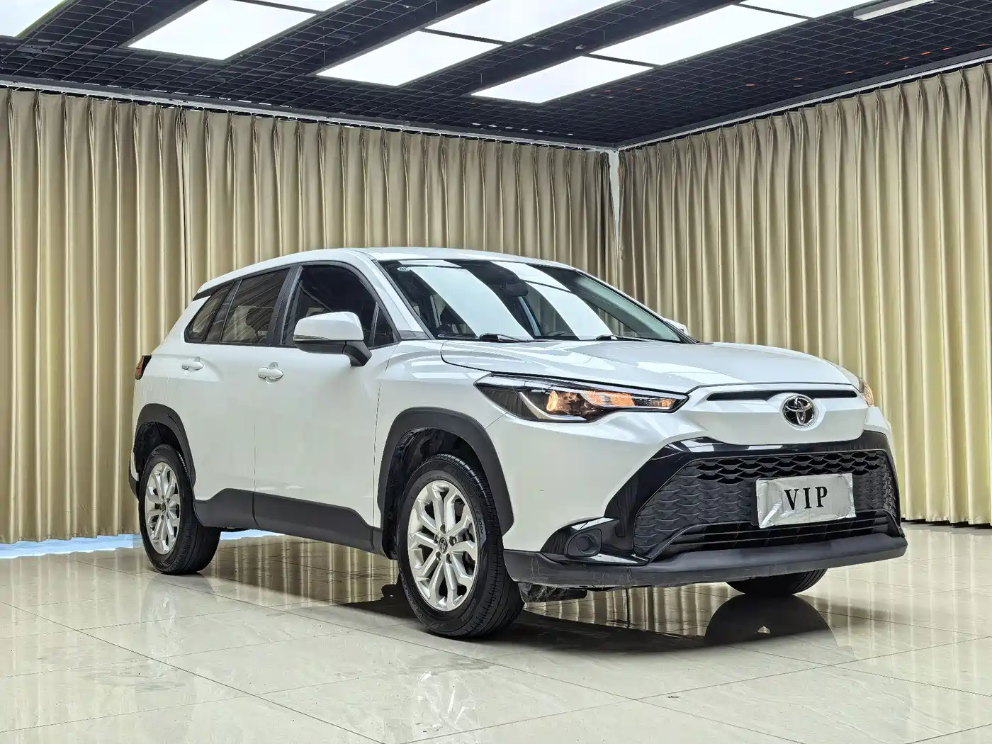 Toyota Frontlander 2024 2.0L CVT Elite Plus Edition фото 3