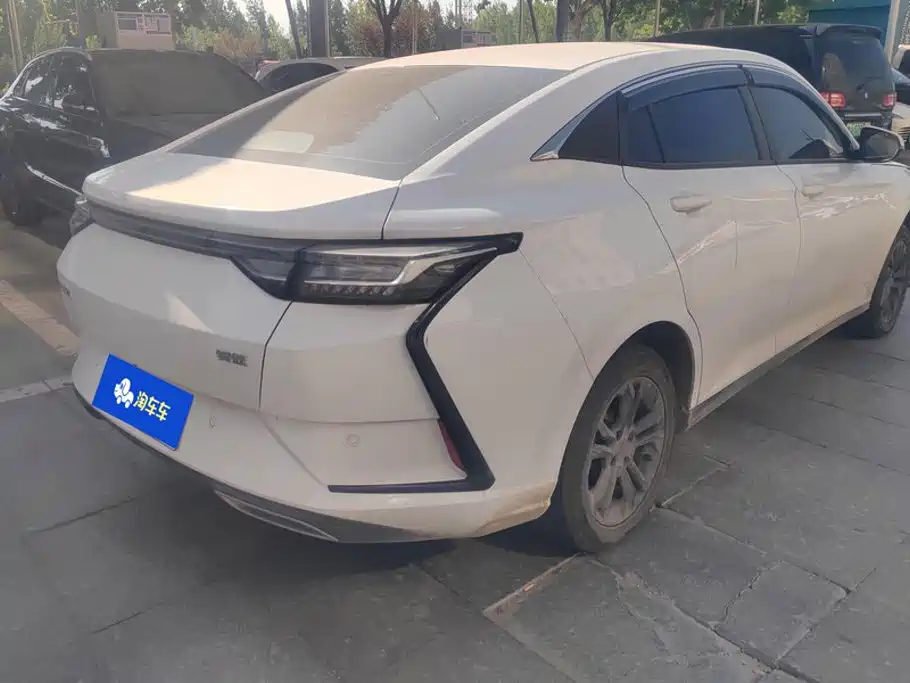 Dongfeng Aeolus Yixuan 2025 2025 1.5L Auto Luxury