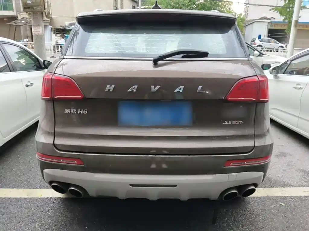 صورة 6 - Haval H6 Coupe