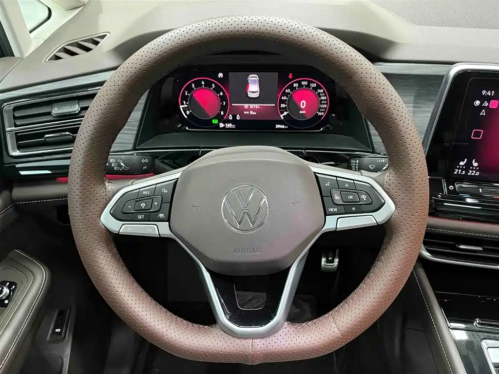 Volkswagen Viloran 2024 380TSI Executive Edition фото 3