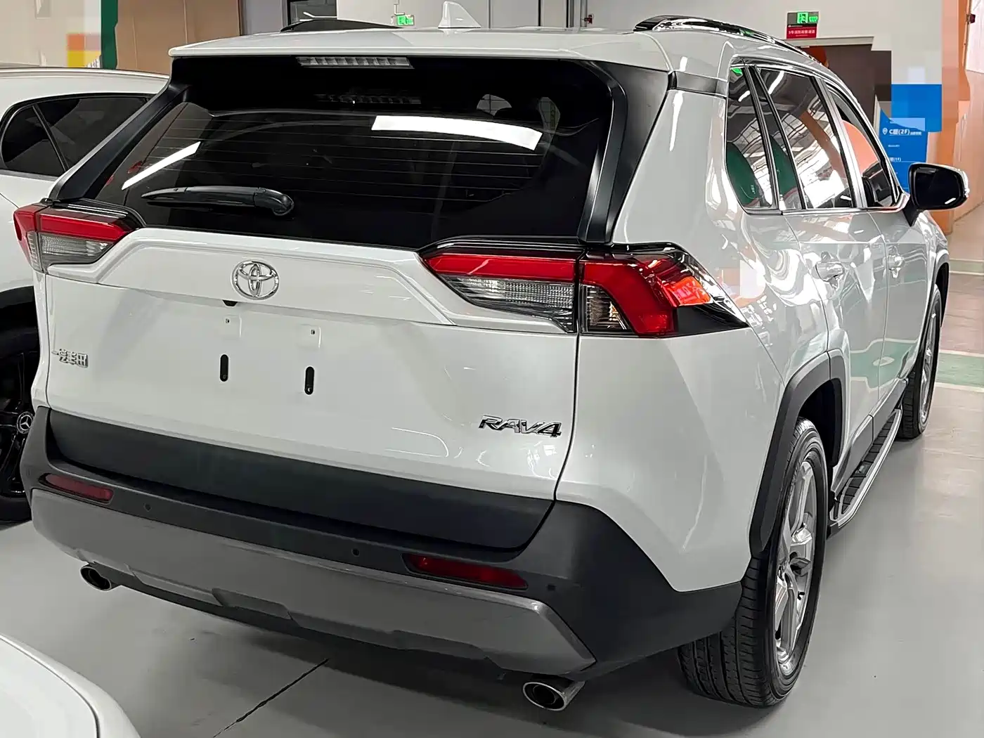 Toyota RAV4 Rongfang 2022 2.0L CVT 2WD Trend Plus Edition фото 5