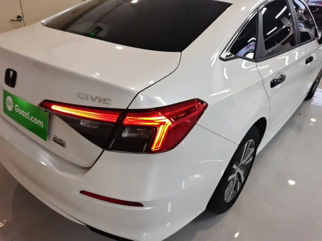 Honda Civic 2024 2023 240TURBO CVT Dynamic Edition