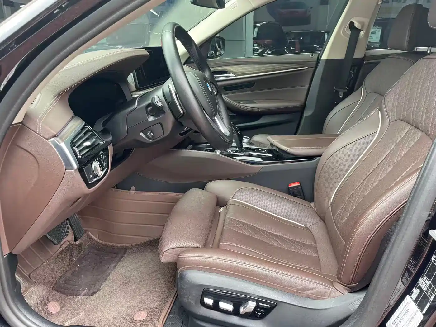 BMW 5 Series 2022 530Li Exclusive M Sport Package фото 6