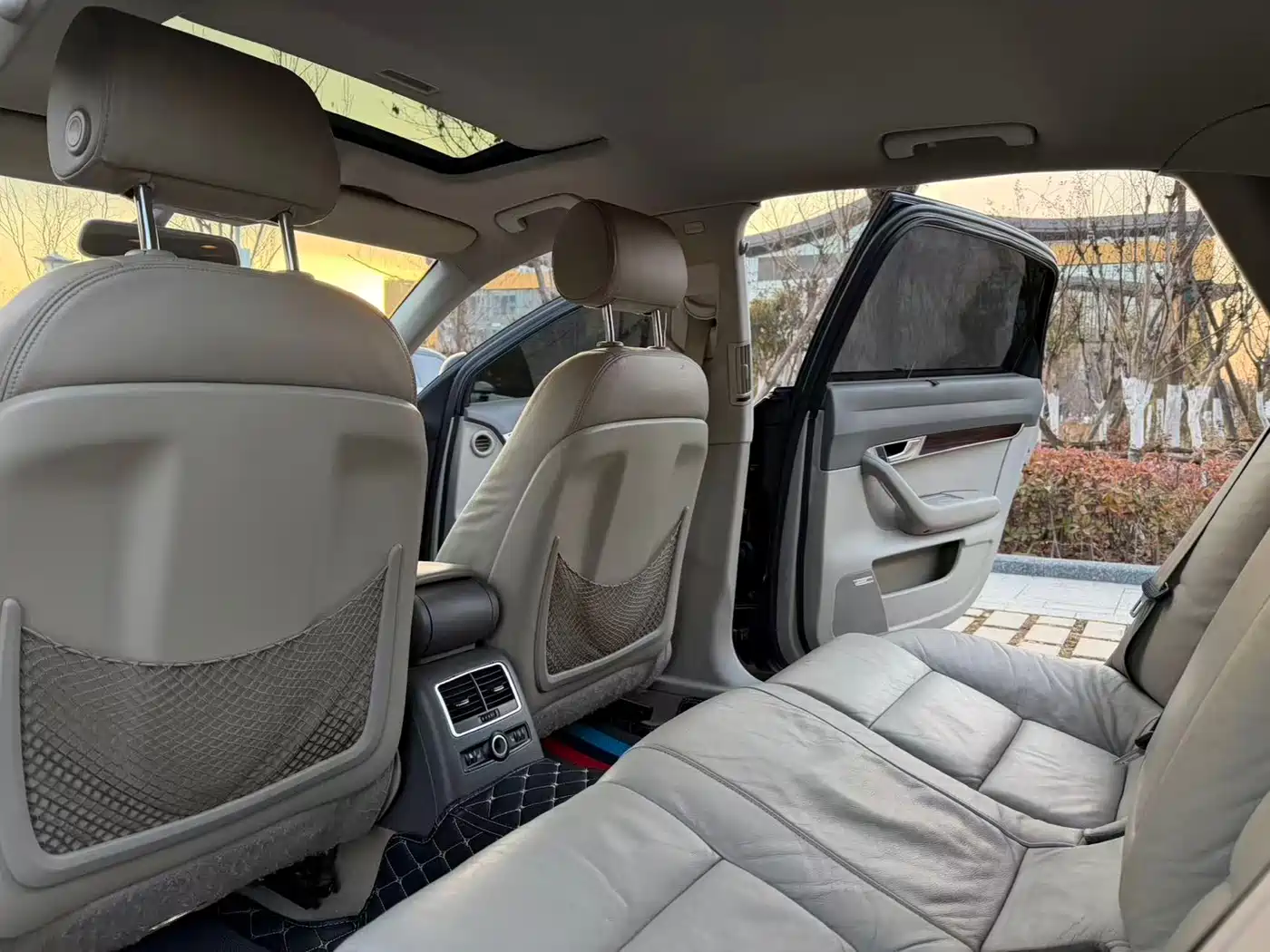 Audi A6L 2011 Model 2.8 FSI Comfort фото 6