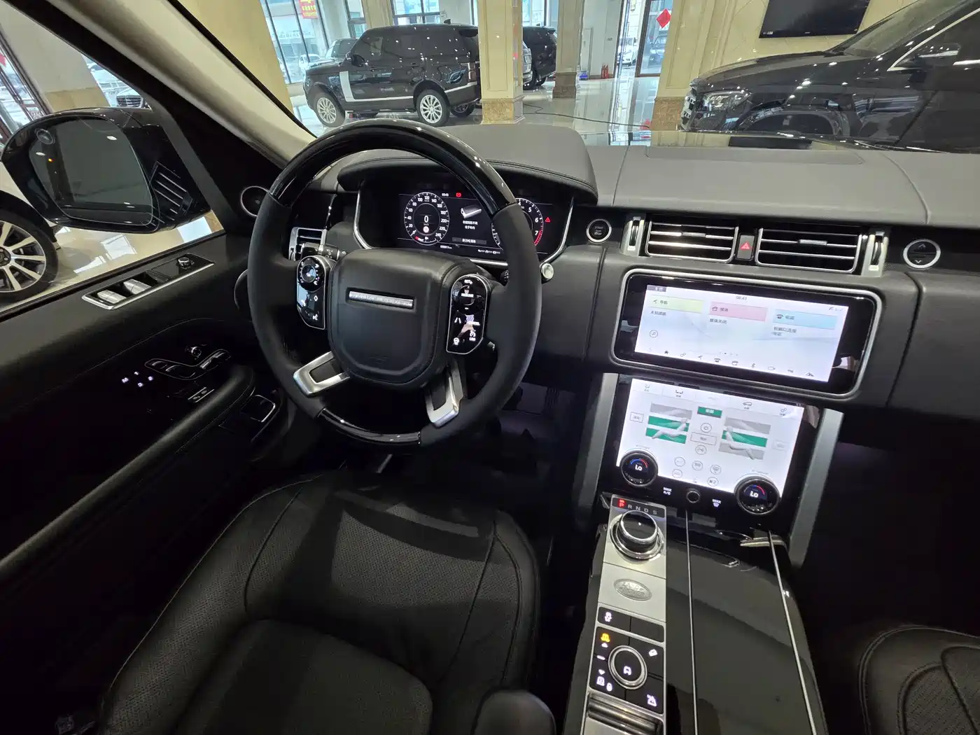 Land Rover Range Rover фото 18