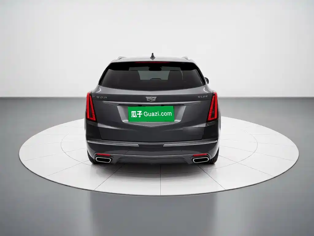 Фото 5 - Cadillac XT5