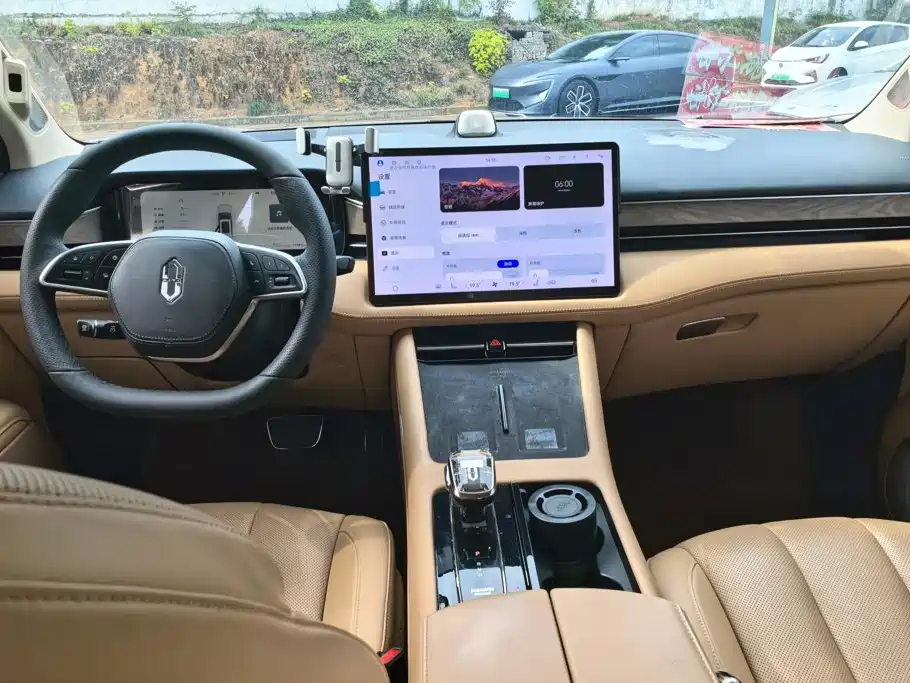 Aito M7 2023 2022 1.5T AWD Luxury Edition