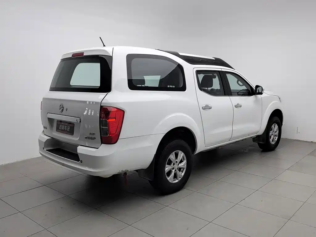 Dongfeng Palasso 2021 2021 1.8T Manual 2WD Elite Edition