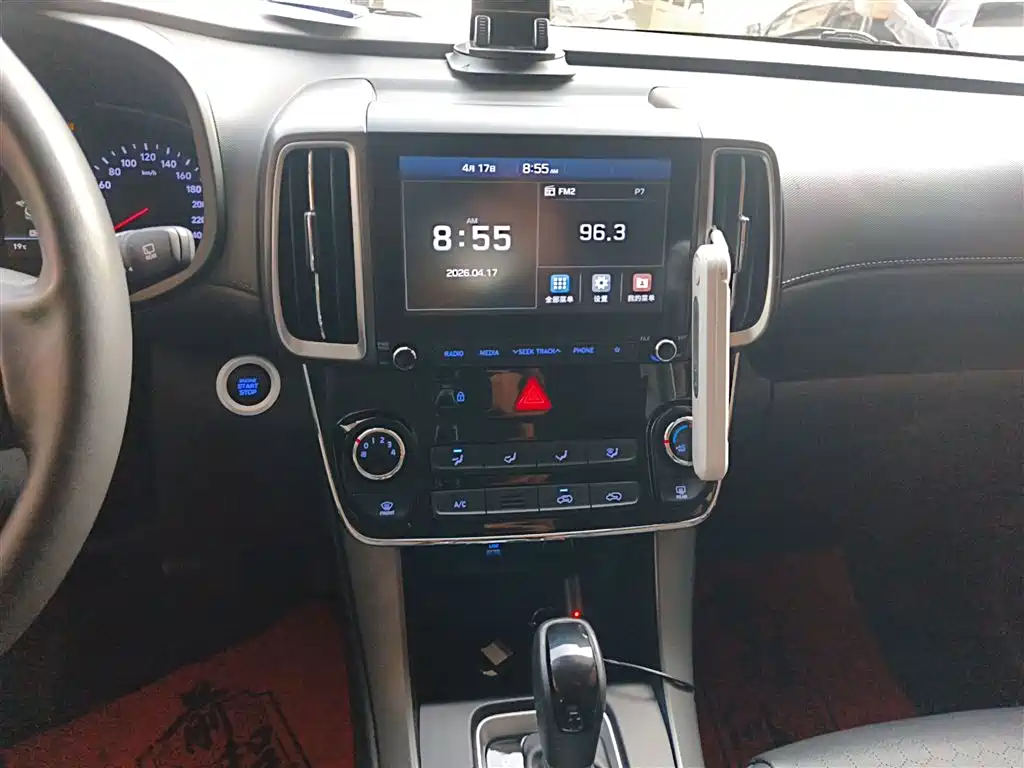 Hyundai Beijing Hyundai ix35 2018 2.0L Automatic 2WD Zhiyong·Enjoyment Edition фото 9