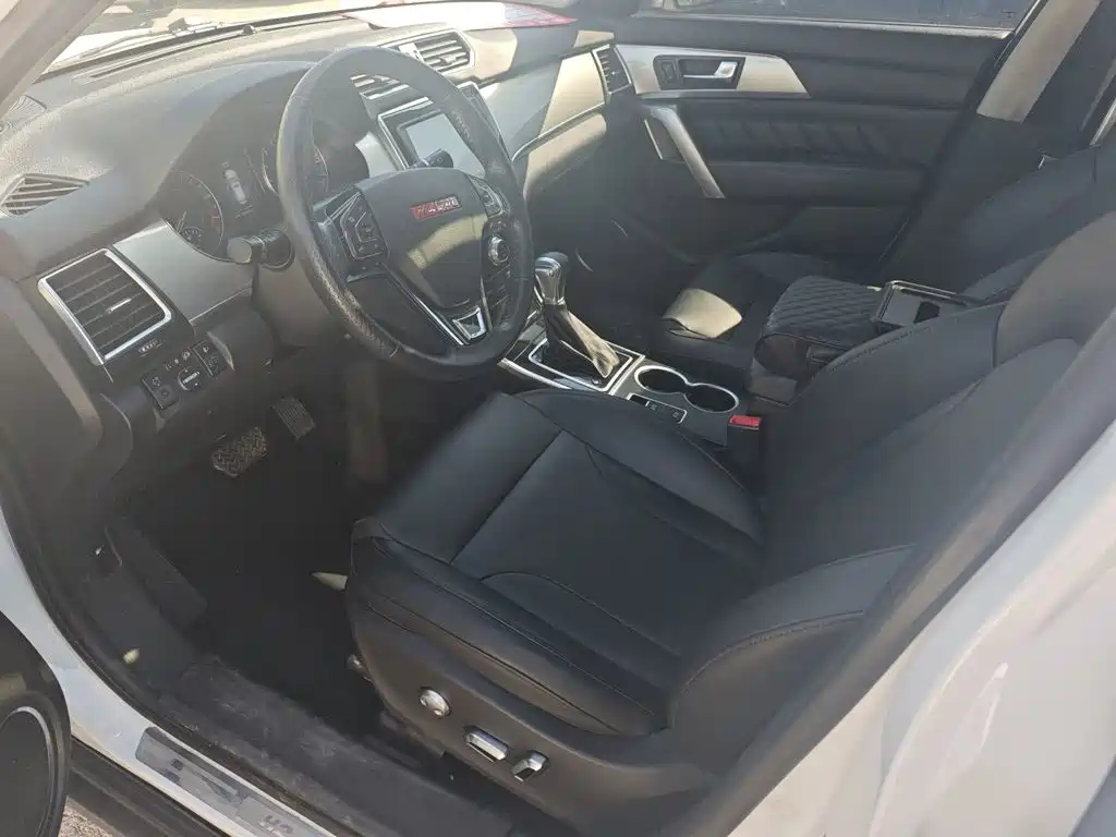 Фото 13 - Haval H2