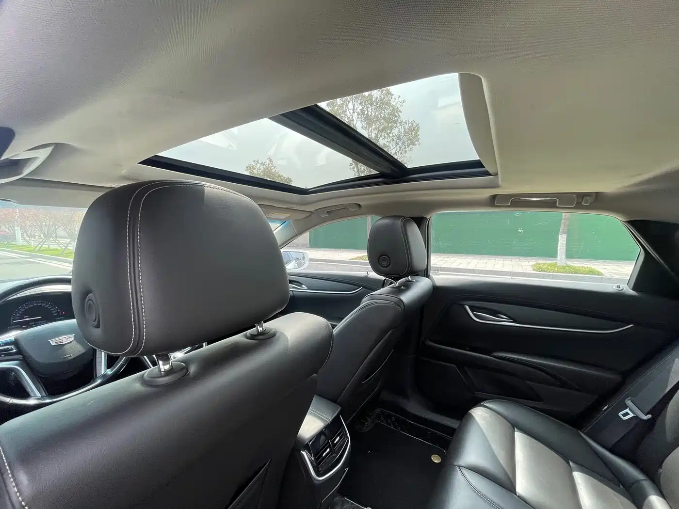 Cadillac XTS 2018 28T Technology фото 9